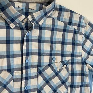 Under Armour Shirt Men L blue Heat Gear Button Down Loose Plaid Vented